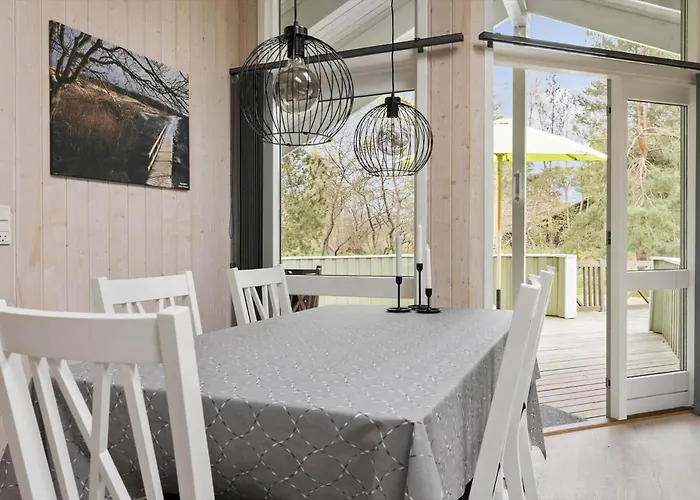 1436-aakirkeby-strandlokken-10 Holiday home